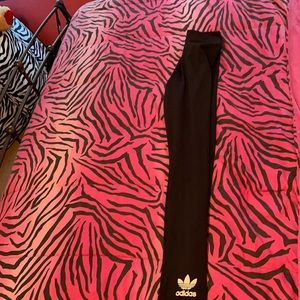 Adidas leggings